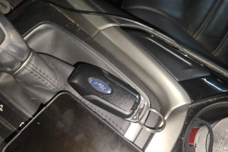 Used Ford Mondeo 2013 2.0L GTDi 200 Luxury Model