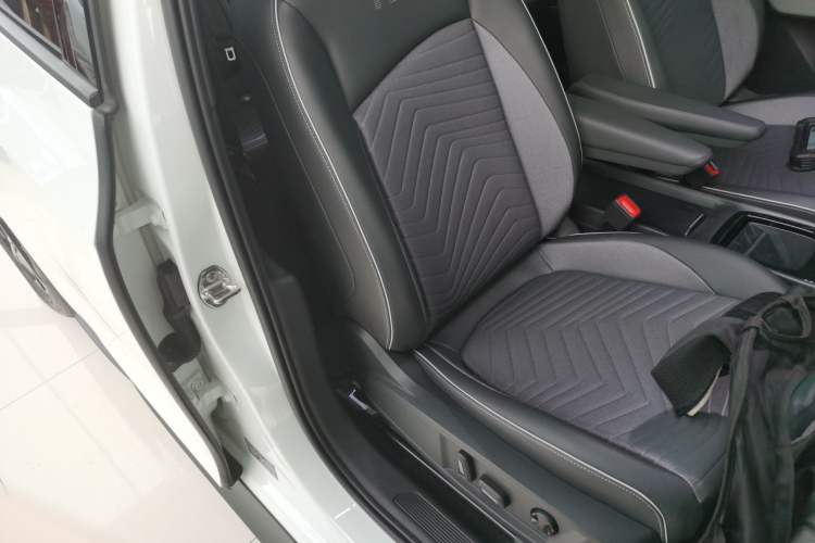 Used Volkswagen ID.3 2024 Outstanding Edition
