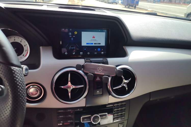 Used Mercedes-Benz GLK-Class 2013 GLK 300 4MATIC Dynamic Sunroof Model Audio And AC Panel