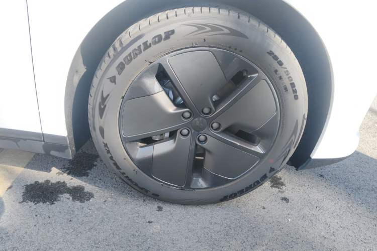 Used Li Auto Li Auto i6 2025 Model Two-Wheel-Drive Standard Type