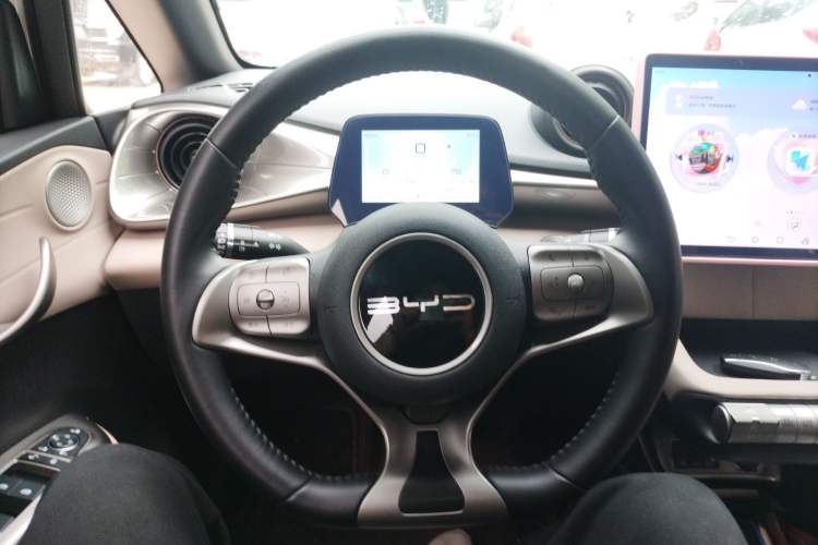 Used BYD Dolphin 2023 420 km Fashion Edition Steering Wheel