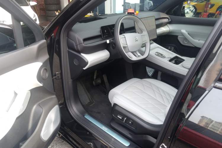 Used Nio ES6 2025 100 kWh Driver Seat