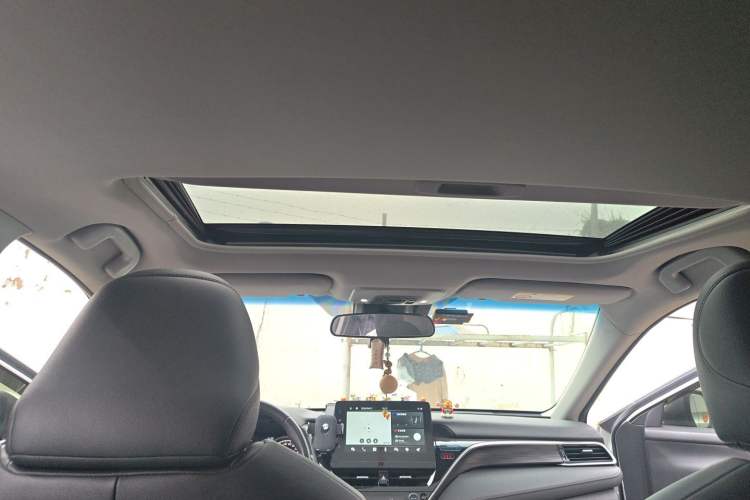 Used Toyota Camry 2021 2.0G Luxury Edition