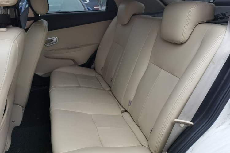 Used Chery Fengyun 2 2013 Hatchback 1.5L Manual Ruiyi Edition
