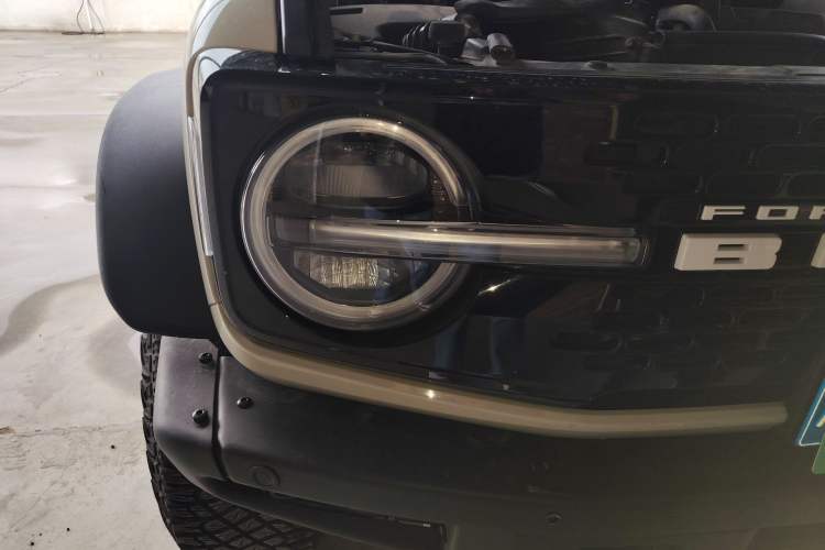 Used Ford Bronco 2024 2.3T Wilderness Right Front Headlight