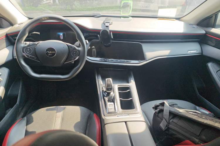 Used Dongfeng Aeolus Yixuan MAX 2023 1.5T Super-Powered Dad Edition
