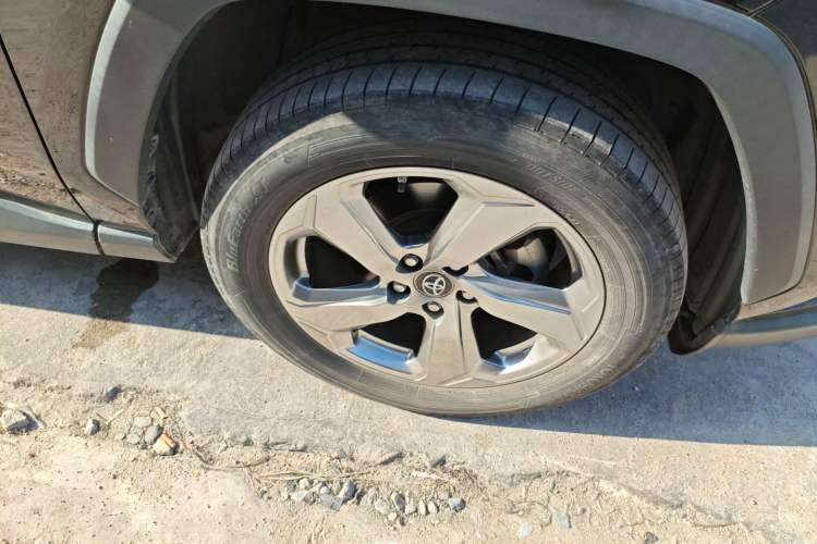 Used Toyota RAV4 2022 2.0L CVT Two-Wheel Drive Fashion Edition
