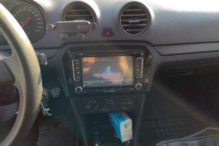 Used Volkswagen Jetta 2013 1.4L Manual Fashion Model