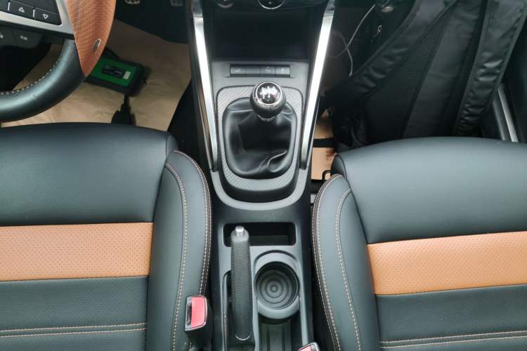 Used BYD Yuan 2016 1.5L Manual Luxury Version
