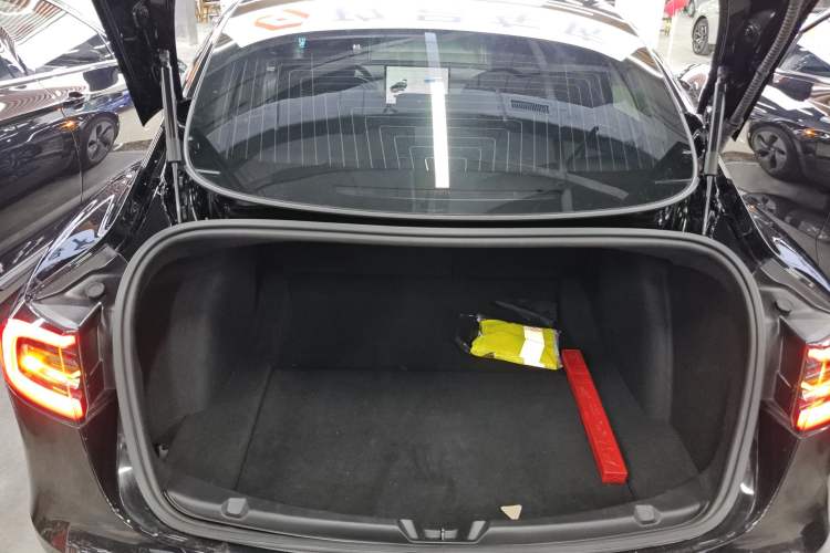 Used Tesla Model 3 2020 Revised Version Standard Range Rear-Wheel Drive – Upgraded Edition
