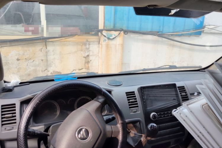 Used Foton Scenic G7 2016 2.0L Commercial Version Long Wheelbase High Roof – 4Q20M