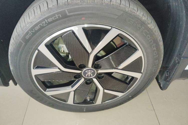 Used BYD Song L DM-i 2025 Intelligent Driving Version 160 km Beyond-Range Type