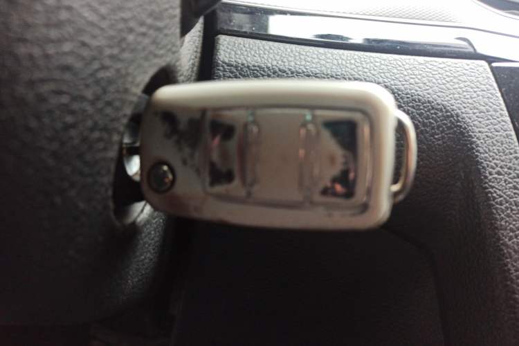 Used Volkswagen Bora 2016 1.6L Automatic Comfort Model
