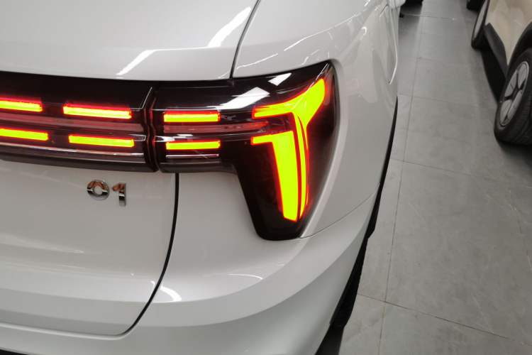 Used Lynk & Co 01 2023 2.0TD Two-Wheel Drive Asian Games Edition