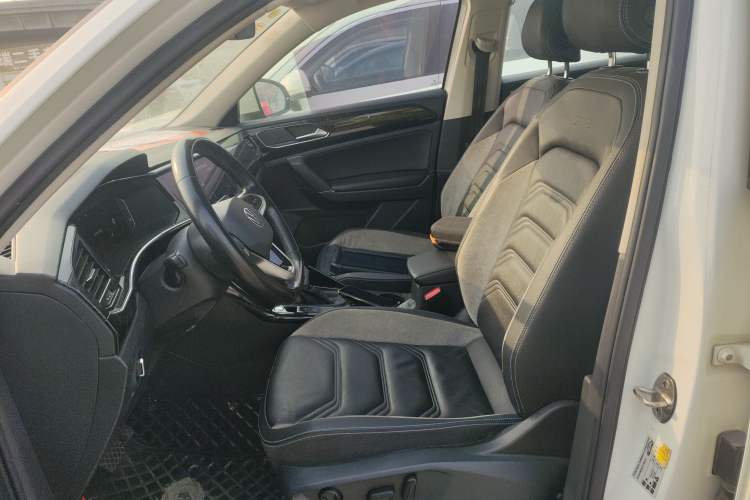 Used Volkswagen Tayron GTE Plug-in Hybrid 2020 1.4T Luxury Model Left Front Seat