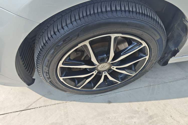 Used BYD Song MAX 2017 1.5T Automatic Smart Connect Elite 7-Seater