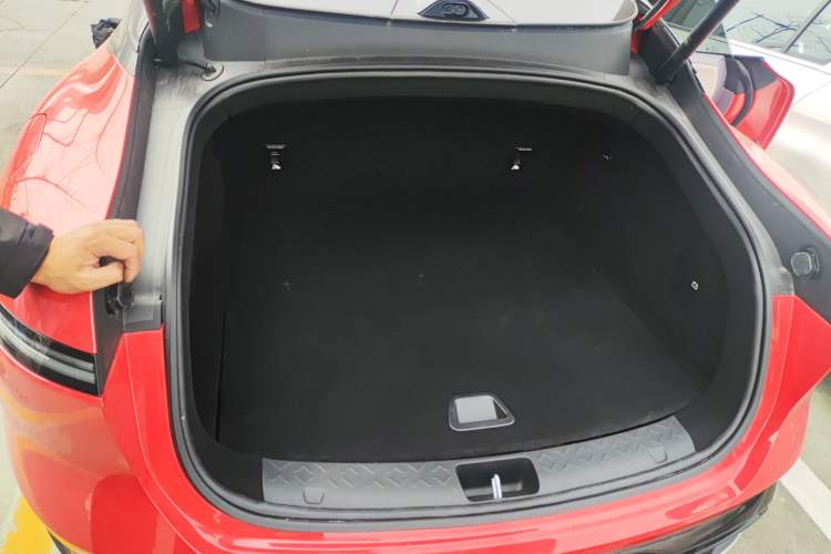 Used Avatr 06 2025 Pro Range-Extended Edition
