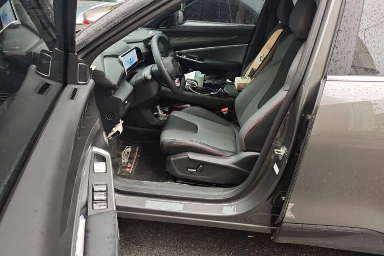 Used Geely Auto Emgrand X7 Sport 2023 Boyue COOL 1.5TD Smart Connect+ Driver Seat