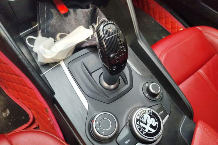 Used Alfa Romeo Giulia 2017 2.0T 200HP Elite Edition