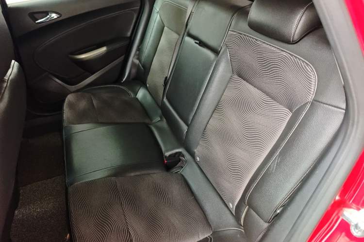 Used Buick GT 2014 XT 1.6L Automatic Fashion Edition
