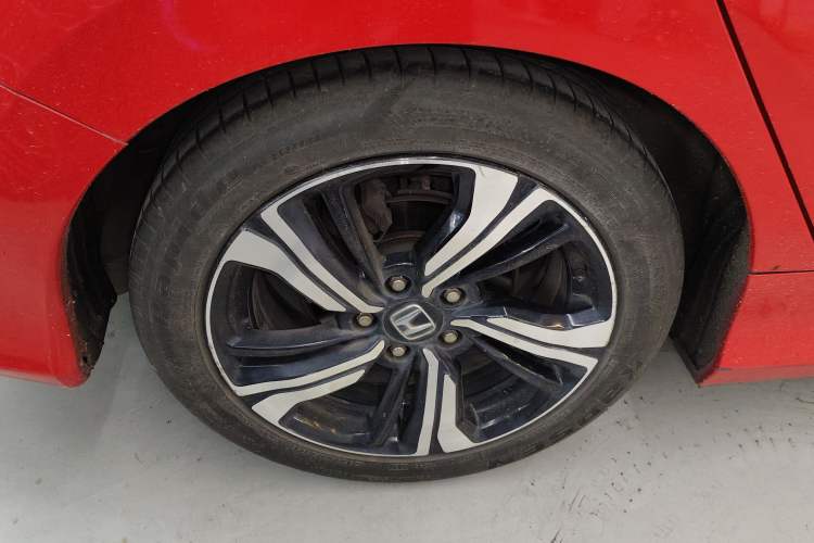 Used Honda Civic 2016 220TURBO CVT Prestige Edition