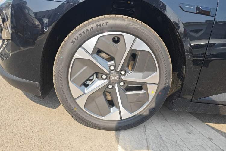 Used XPeng MONA M03 2025 620 Ultra-Long Range Plus
