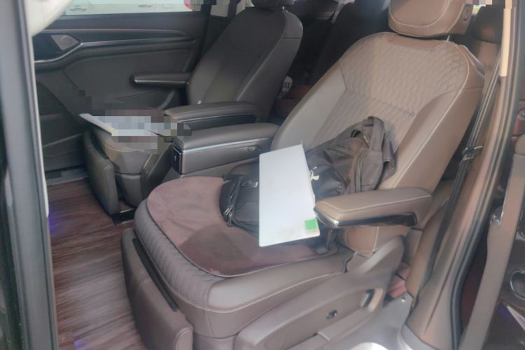 Used Volkswagen Viloran 2020 330TSI Business Edition Left Rear Seat