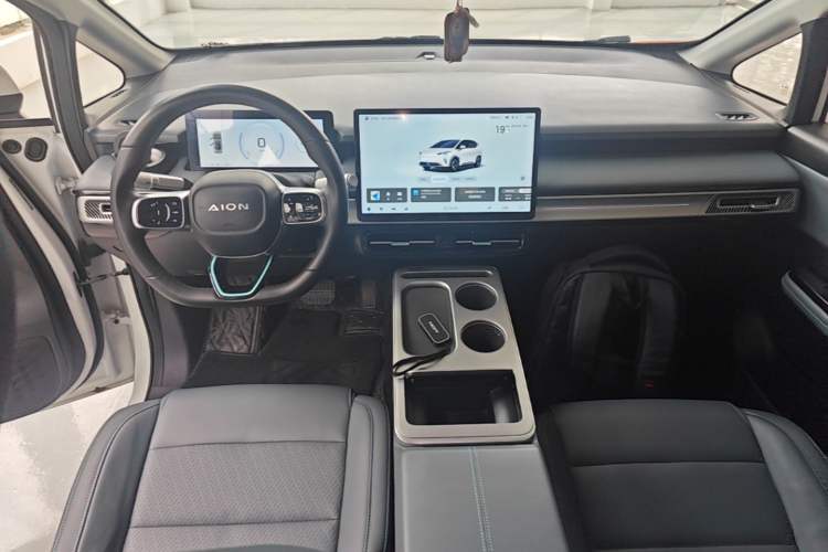 Used AION Y 2023 Plus 510 Smart Edition
