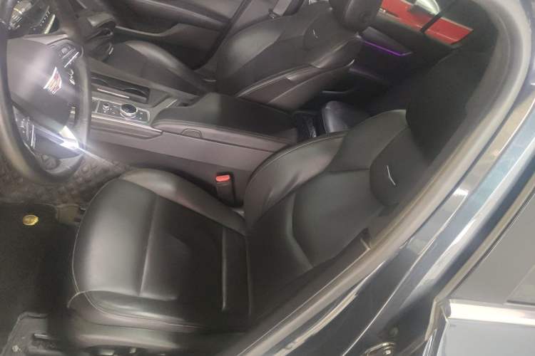 Used Cadillac CT5 2021 Revised 28T Luxury Version Left Front Seat