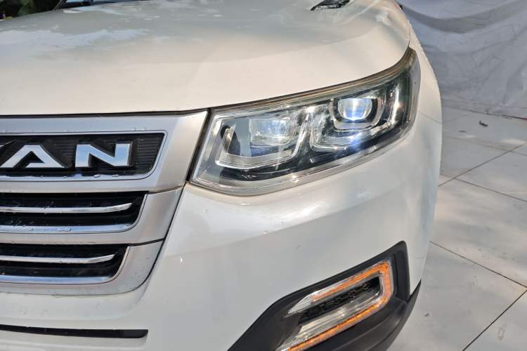 Used Changan CS95 2017 2.0T Two-Wheel Drive Zhitu Edition