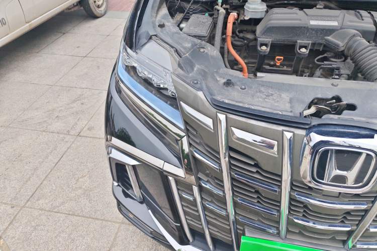 Used Honda Elysion 2019 2.0L Hybrid Luxury Edition
