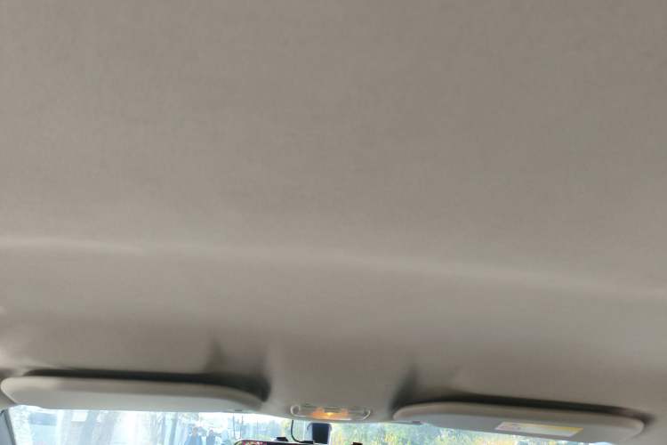 Used Peugeot 301 2014 1.6L Manual Comfort Edition Headliner