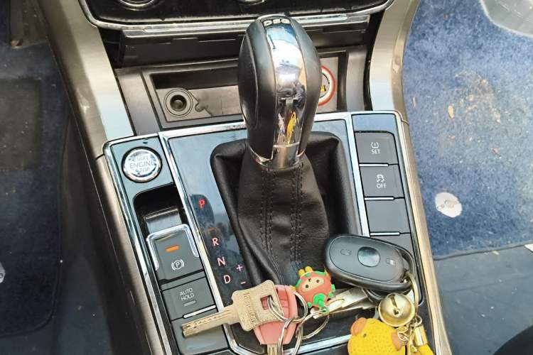 Used Volkswagen Passat 2017 330TSI DSG Luxury Edition
