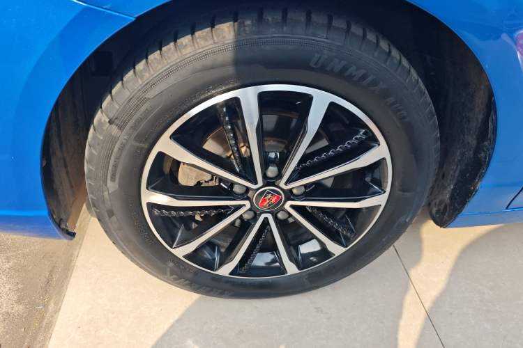Used Roewe i5 2020 1.5L Manual 4G Connect Leehao Flagship Edition

