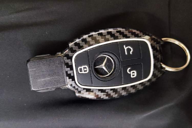 Used Mercedes-Benz GLC Coupe 2017 GLC 200 4MATIC Coupe SUV
