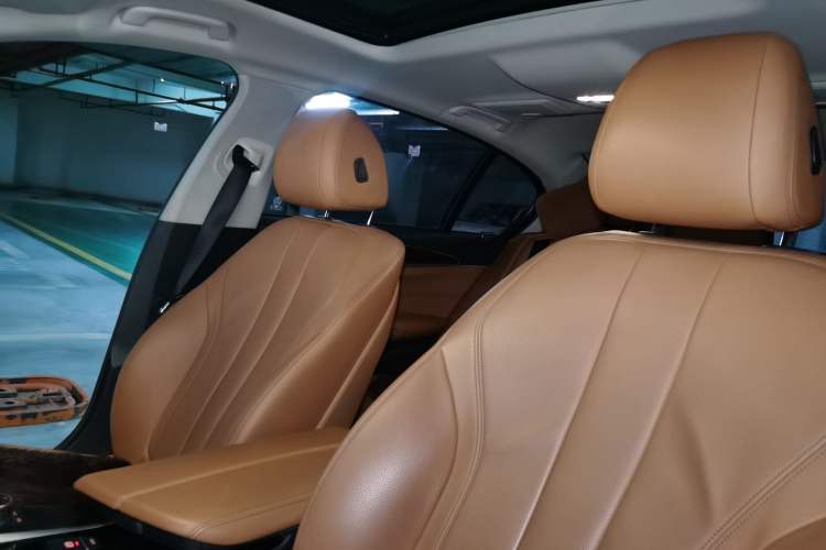 Used BMW 5 Series 2018 528Li Launch Special Edition
