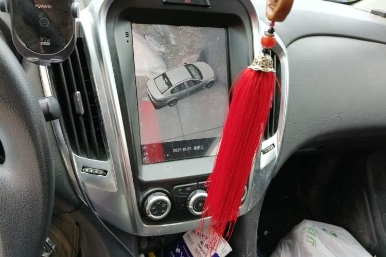 Used JMC Yuhu 5 2019 2.0T Diesel Manual Two-Wheel Drive Enhanced Version China VI Standard Long Wheelbase