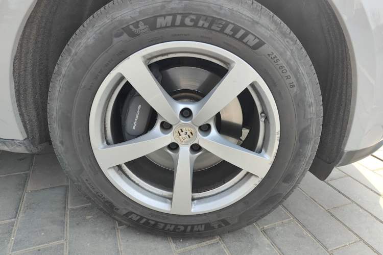 Used Porsche Macan 2018 Macan 2.0T