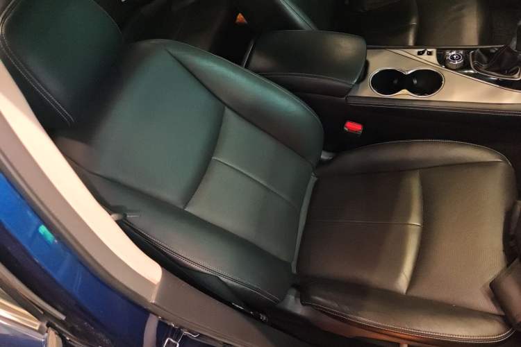 Used Infiniti Q50L 2016 2.0T Ambition Edition
