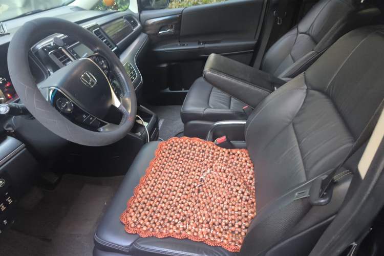 Used Honda Elysion 2016 2.4L Supreme Edition Left Front Seat