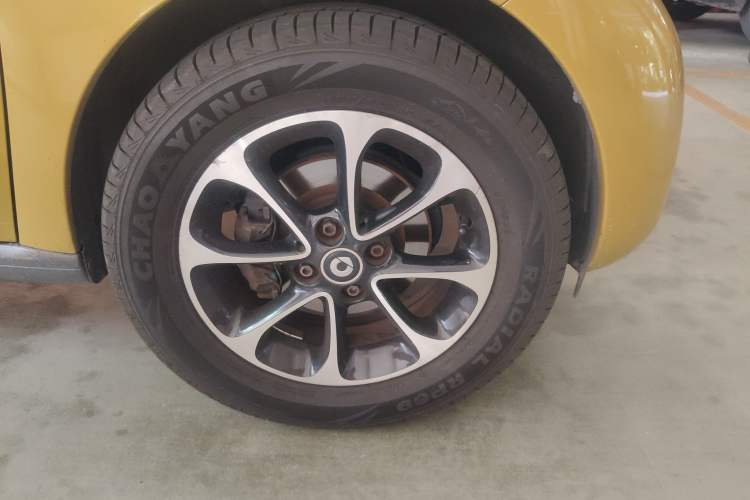 Used smart forfour 2016 1.0L 52 kW Passion Edition
