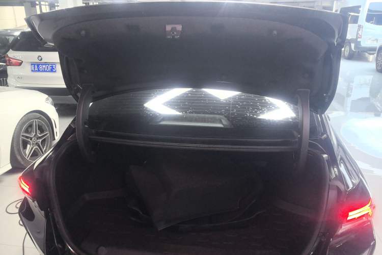 Used Dongfeng Aeolus Yixuan MAX 2021 1.5T Ultra-Stylish Trendsetter Edition