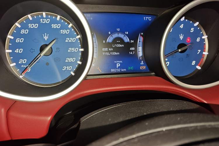 Used Maserati Ghibli 2019 3.0T Standard Version China V Emission Standard Odometer Close Up