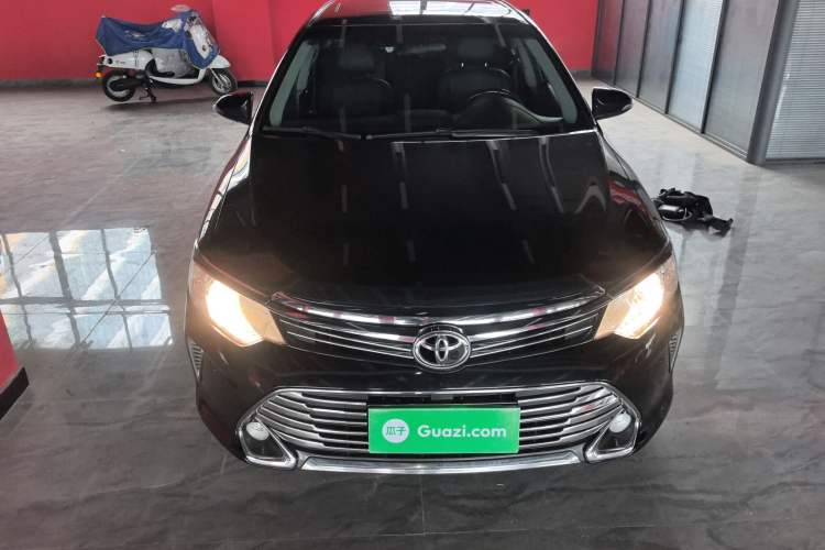 Used Toyota Camry 2016 2.0G 10th Anniversary Leading Edition