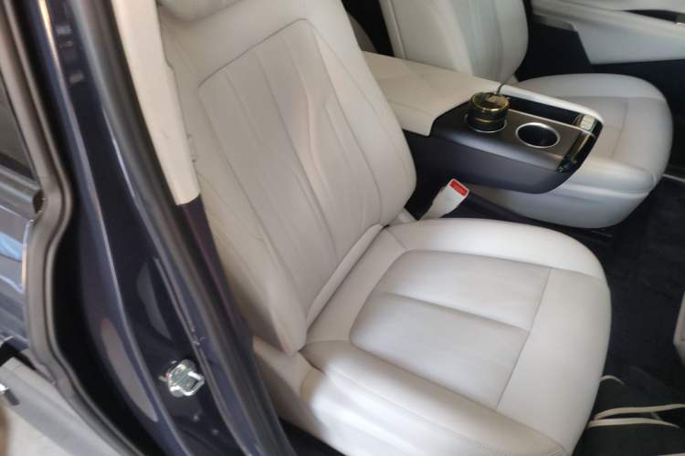 Used Buick GL8 New Energy 2026 Model Lu Zun Luxury Edition