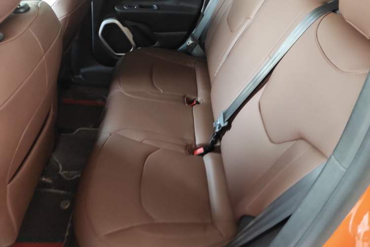 Used Jeep Renegade 2017 180T Automatic Kinetic Edition+
