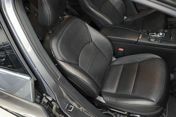 Used Infiniti QX50 2020 2.0T All-Wheel-Drive Elite Version