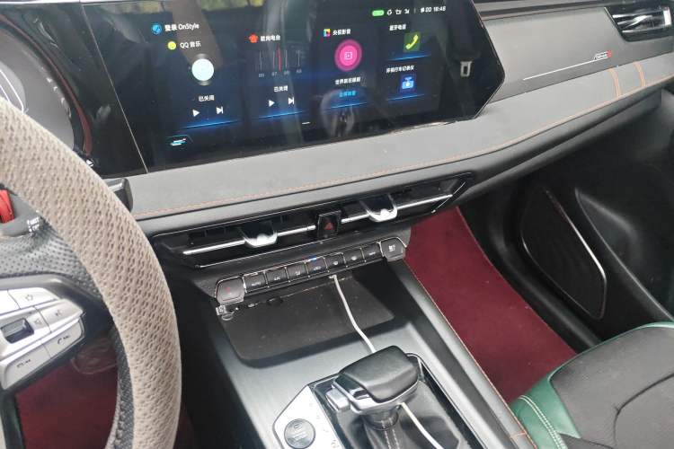 Used CHANGAN OSHAN X7 PLUS 2022 1.5T Blue Whale Edition Automatic Prestige Version Audio And AC Panel