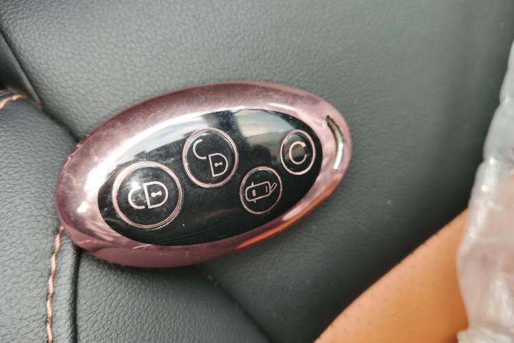 Used BYD Yuan 2016 1.5L Manual Luxury Version
