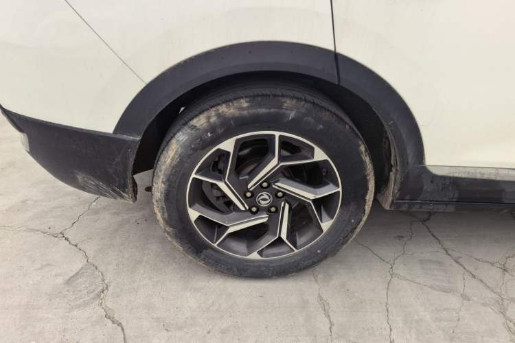 Used Dongfeng Aeolus AX7 2020 1.6T Automatic AI Navigation Model China VI Standard Right Rear Wheel Hub